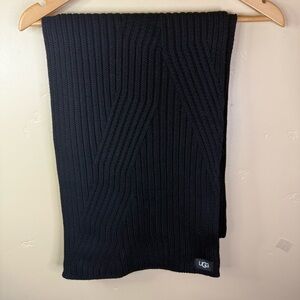 UGG Rib-Knit Scarf Black 74"L x 12"W Outdoor Ski Classic